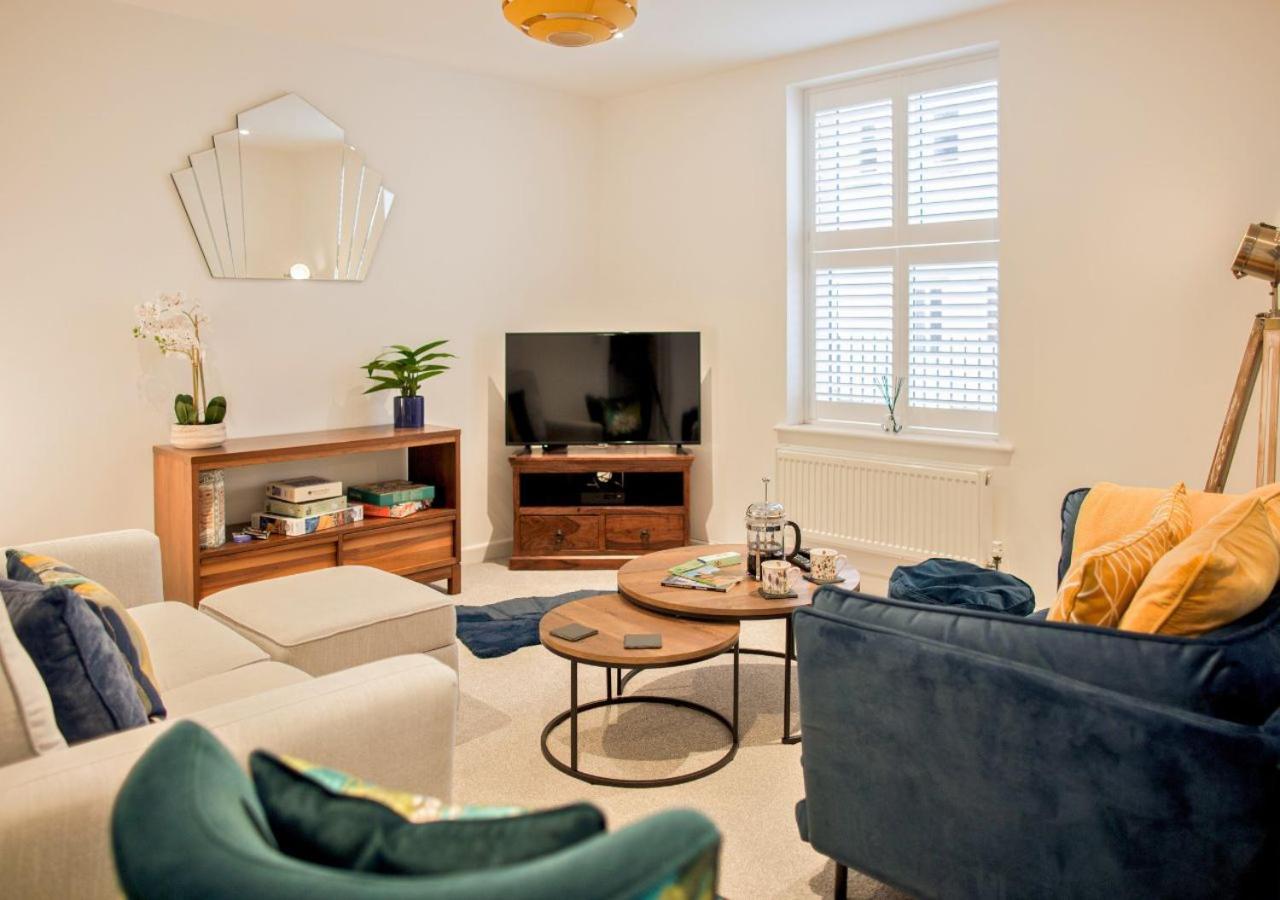 Villa Stunning 2 Bed With Private Patio And Free Parking Cheltenham Exterior foto