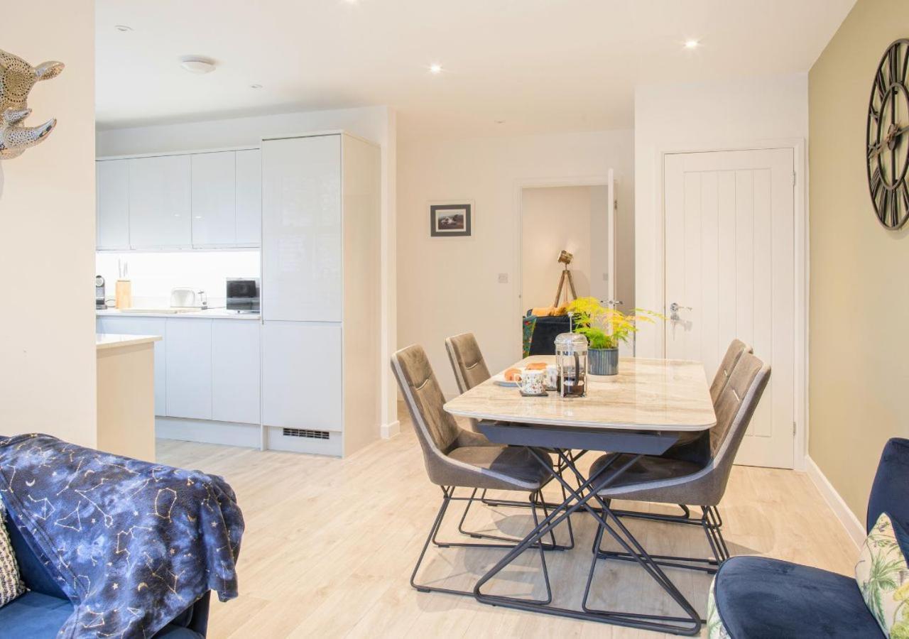 Villa Stunning 2 Bed With Private Patio And Free Parking Cheltenham Exterior foto