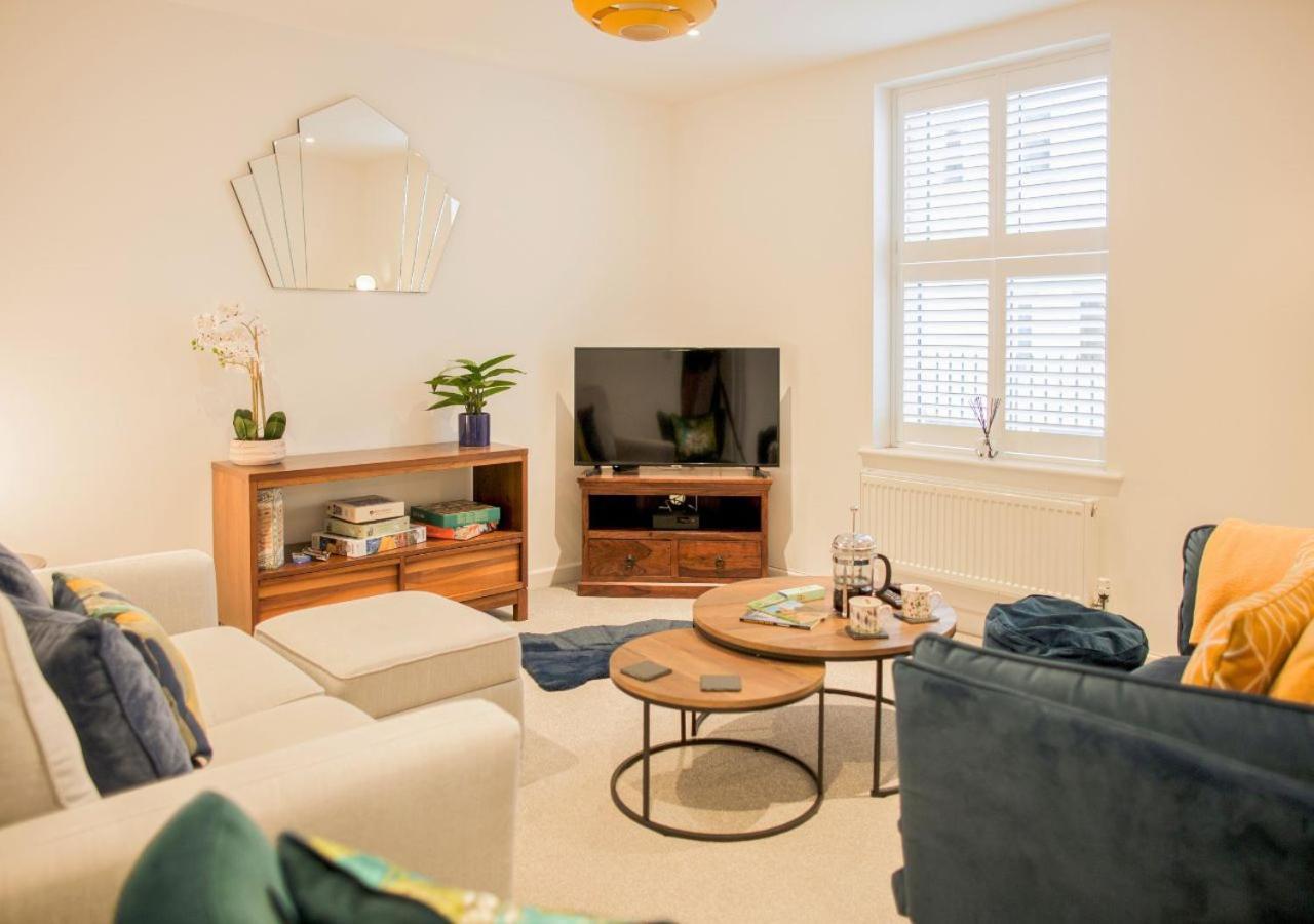 Villa Stunning 2 Bed With Private Patio And Free Parking Cheltenham Exterior foto