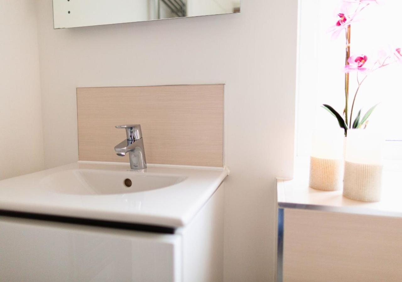 Villa Stunning 2 Bed With Private Patio And Free Parking Cheltenham Exterior foto